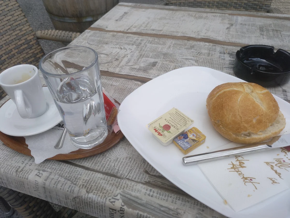 Essen und Trinken photo 2