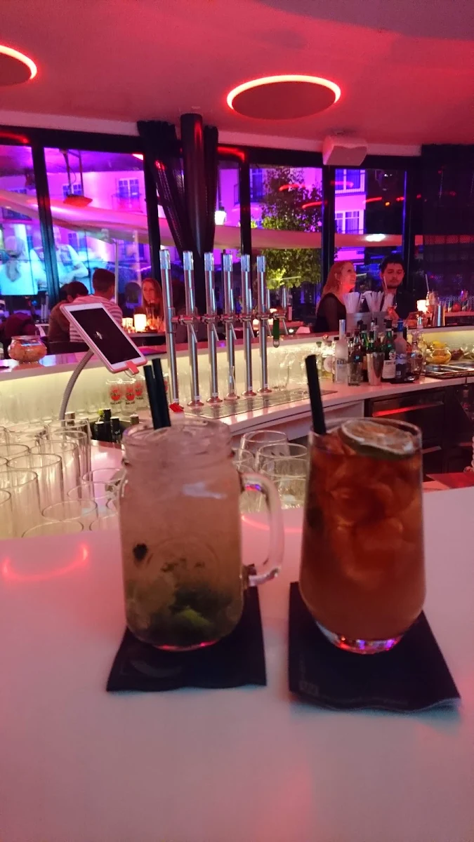 Essen und Trinken photo 1