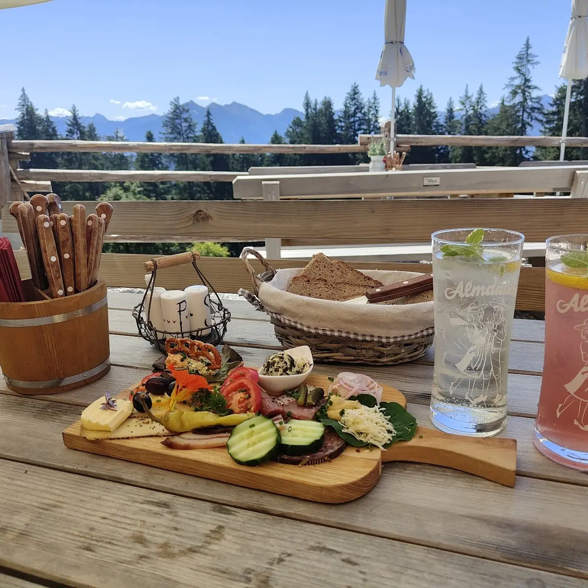 Essen und Trinken photo 2
