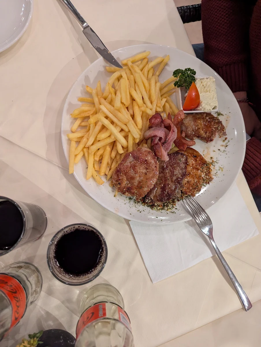 Essen und Trinken photo 1