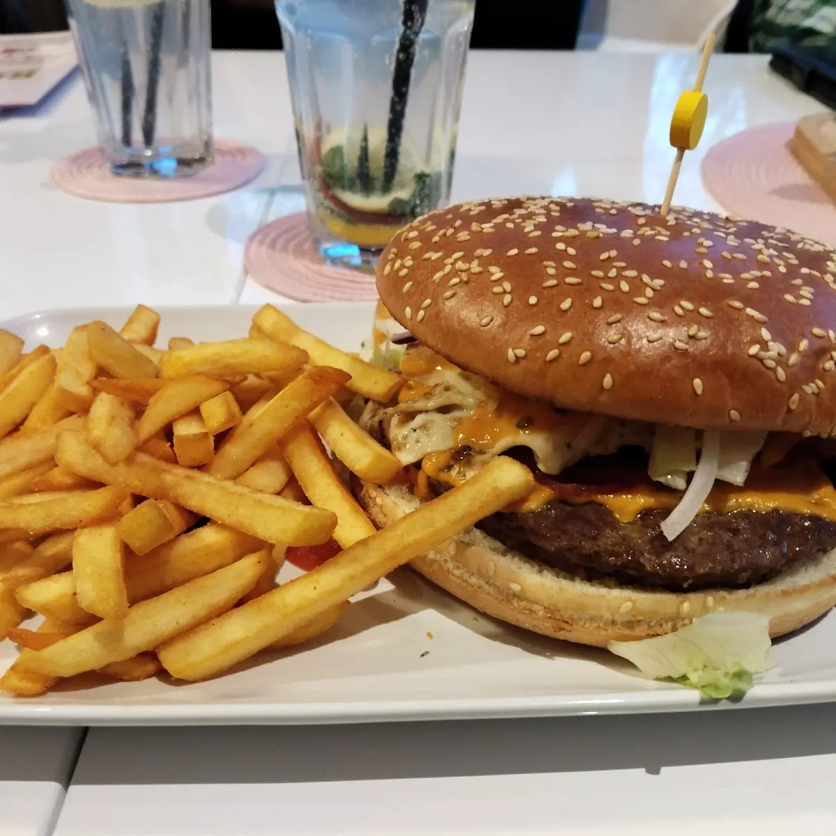 Essen und Trinken, Rosé Restaurant&Bar