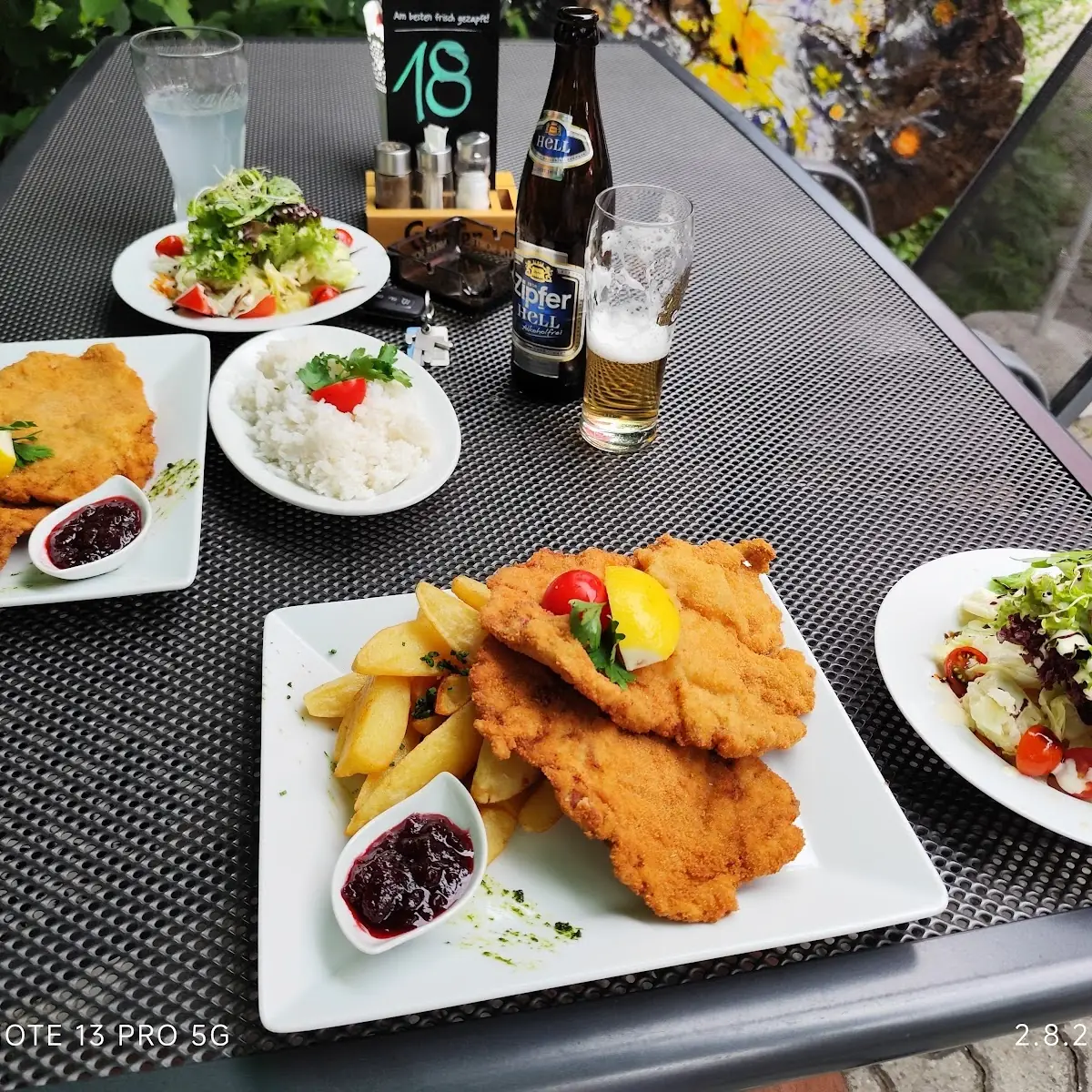 Essen und Trinken photo 3