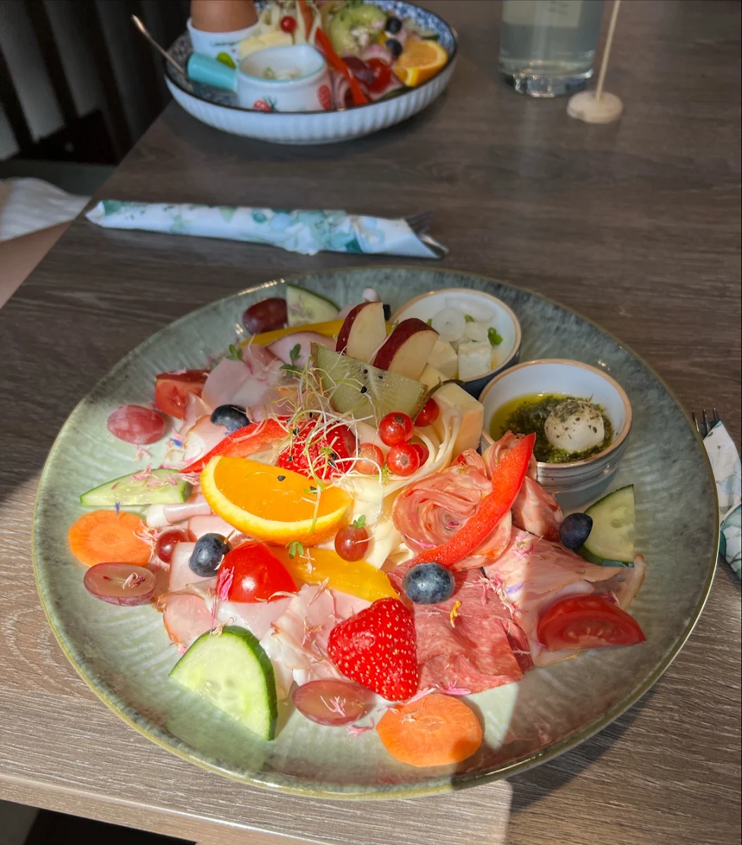 Essen und Trinken photo 3