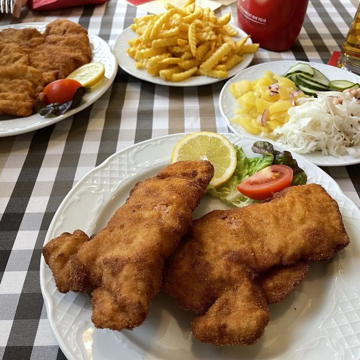 Essen und Trinken photo 1