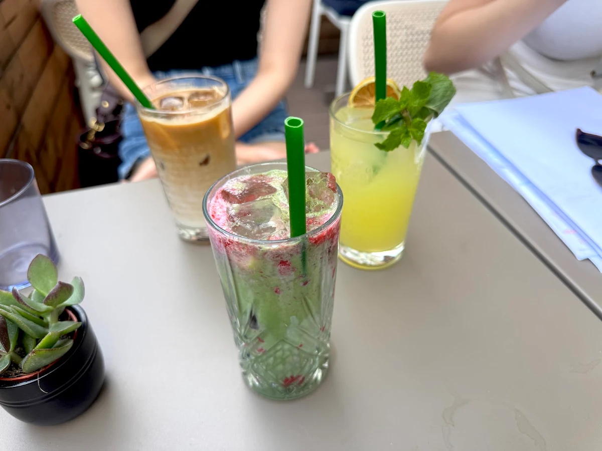 Essen und Trinken photo 2