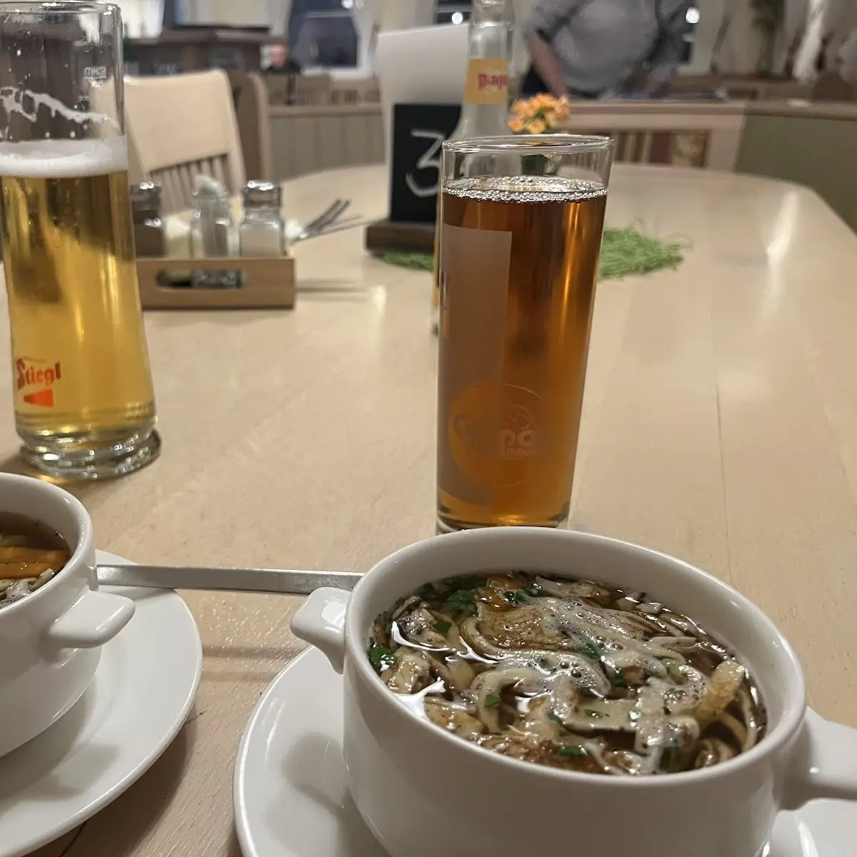 Essen und Trinken, Zahnradbahnstüberl