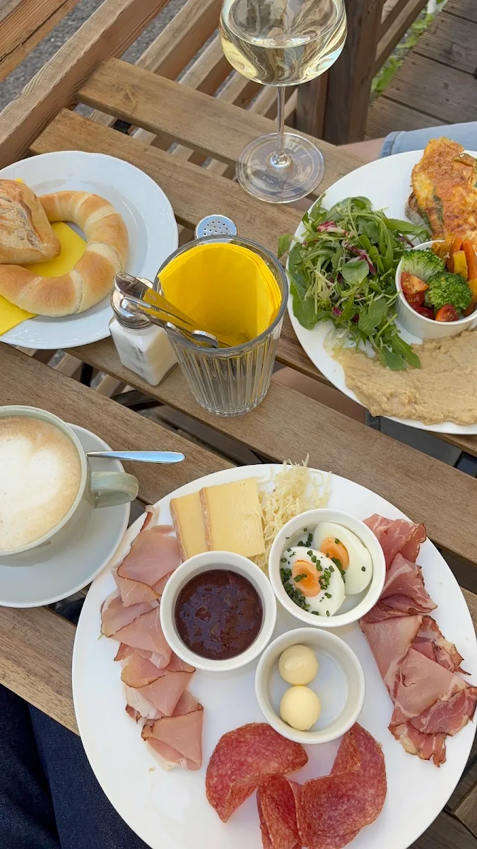 Essen und Trinken photo 3