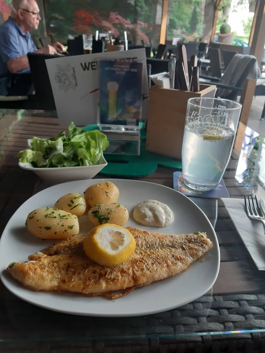 Essen und Trinken photo 3