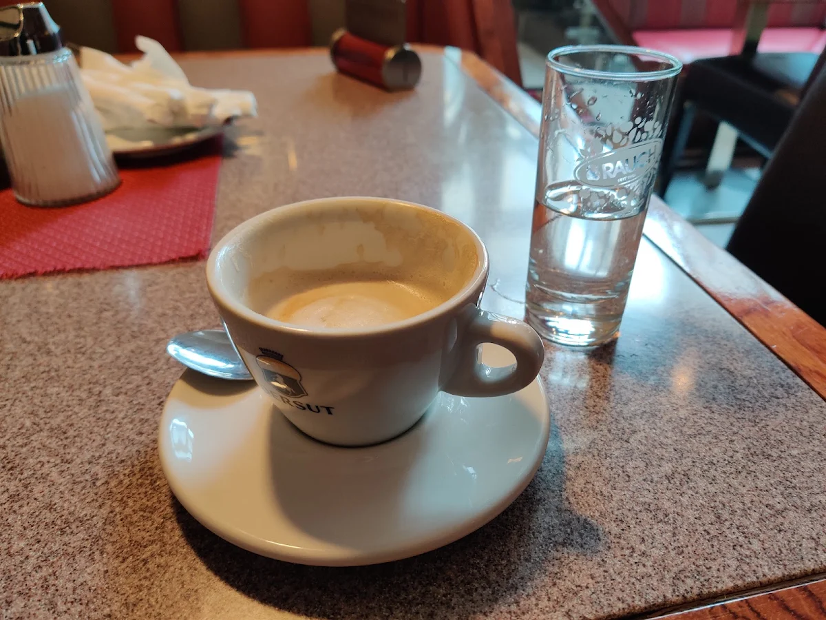 Essen und Trinken photo 1