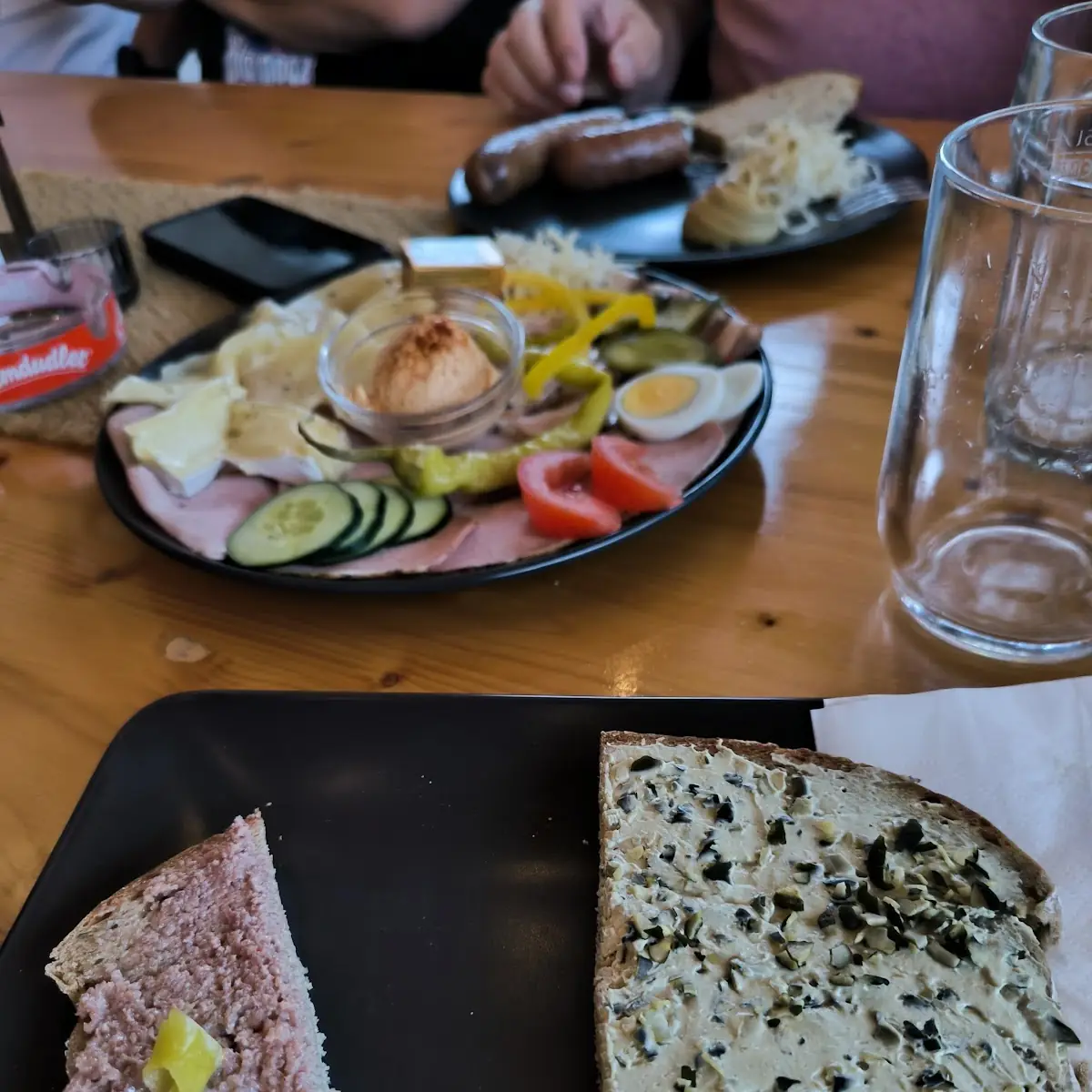 Essen und Trinken photo 2