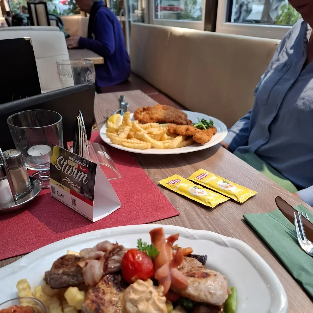 Essen und Trinken photo 1