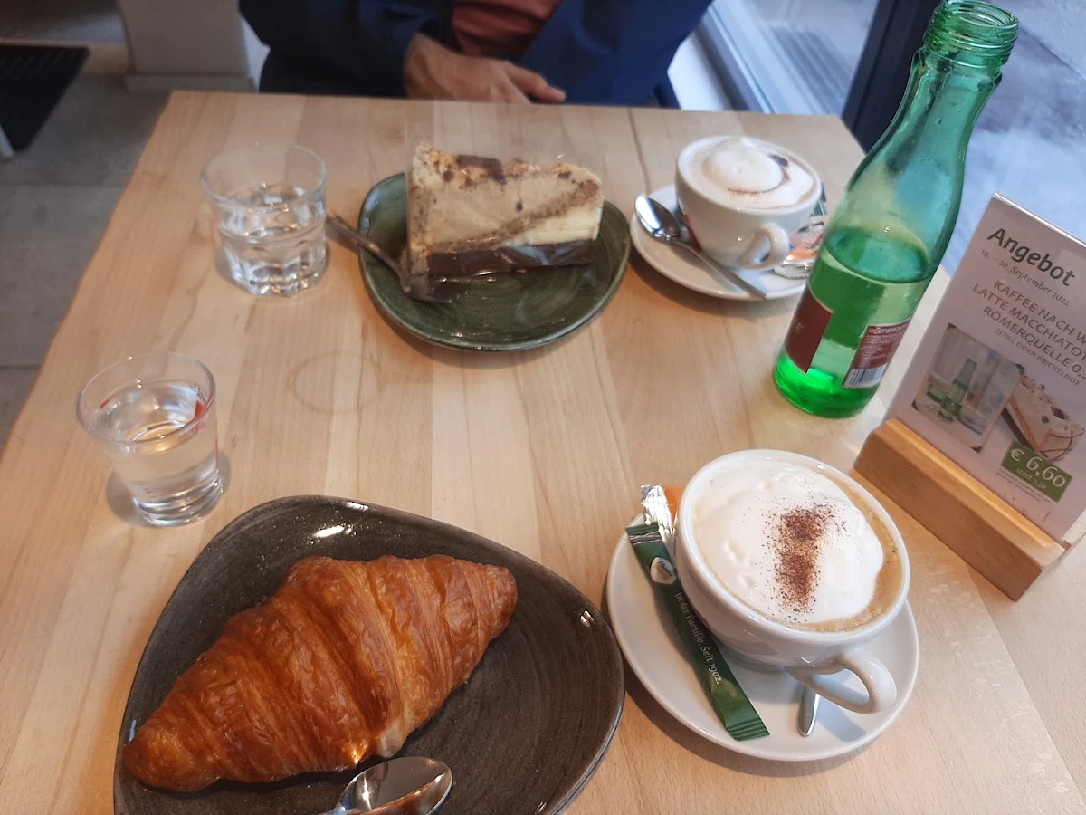 Essen und Trinken photo 5