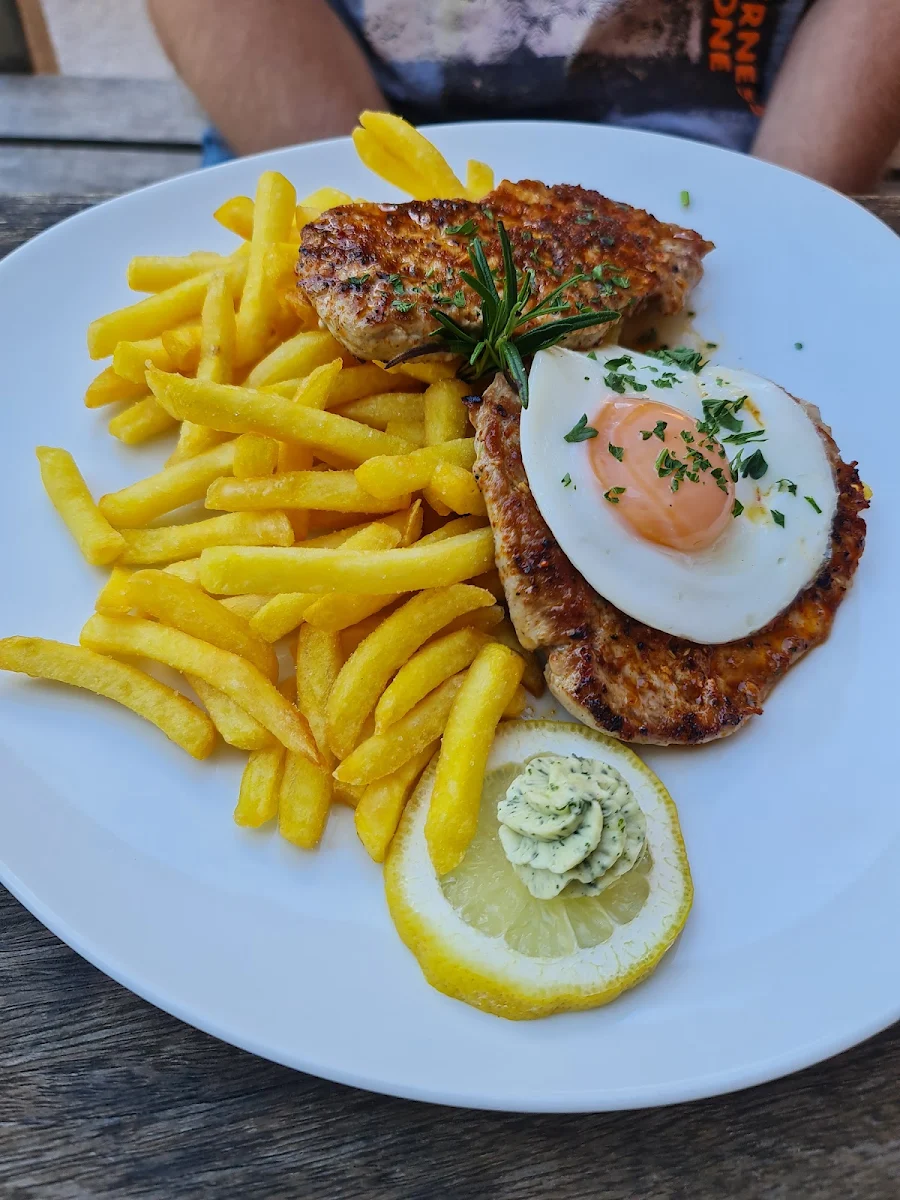 Essen und Trinken photo 2