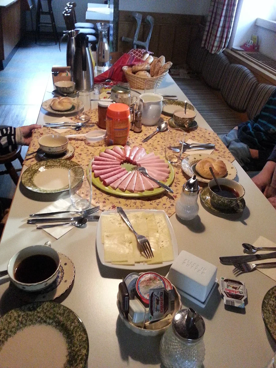 Essen und Trinken photo 2