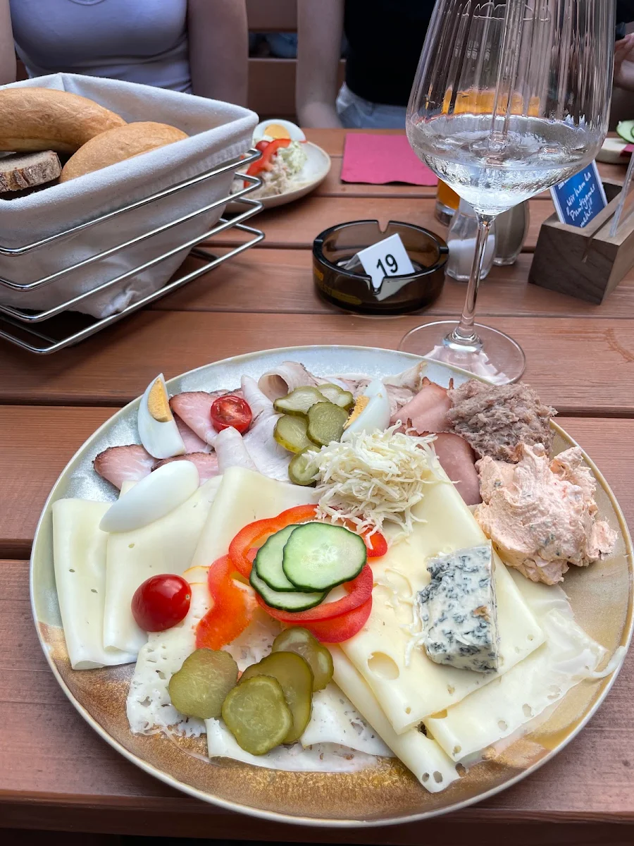 Essen und Trinken photo 2