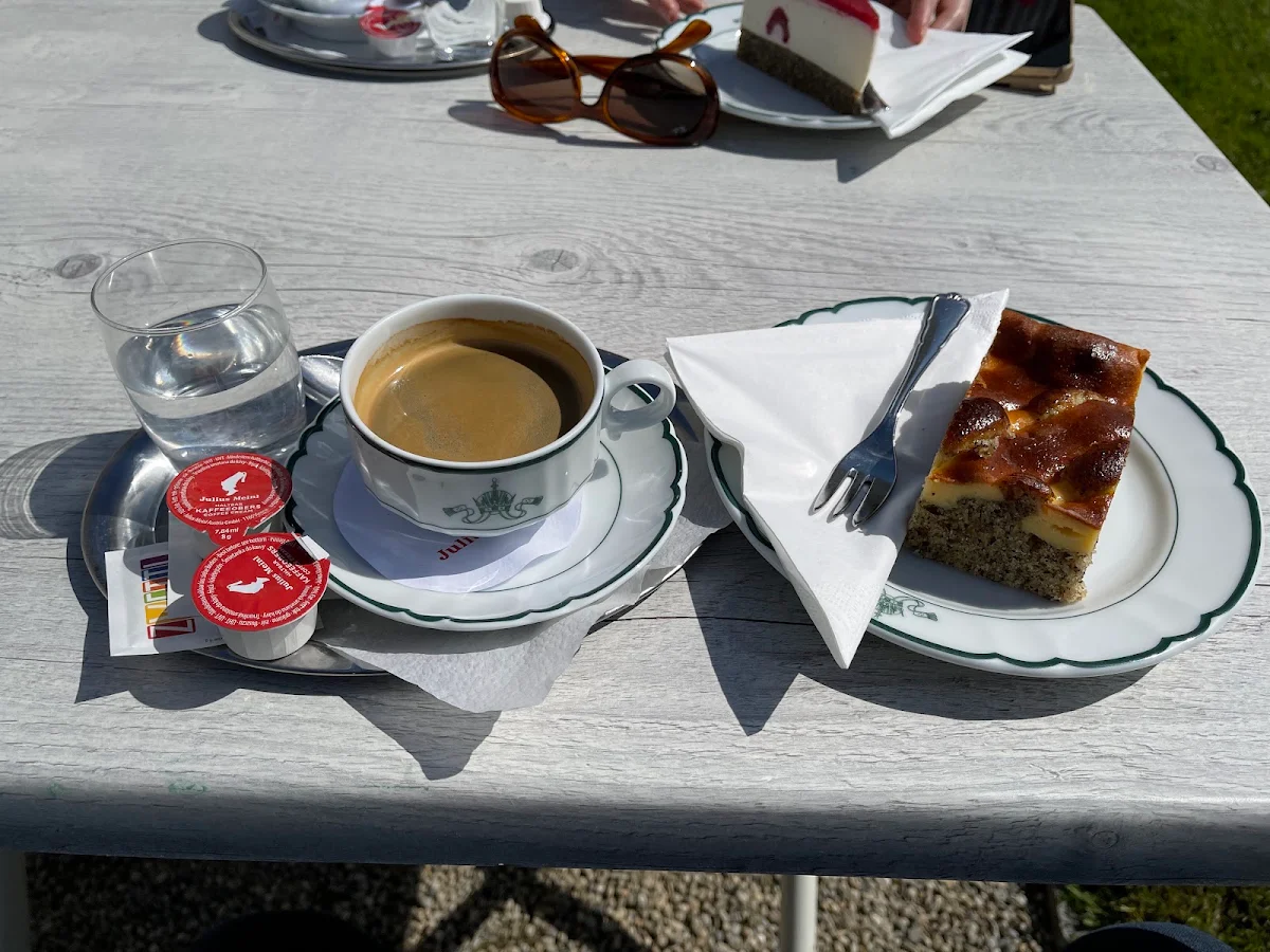 Essen und Trinken photo 1