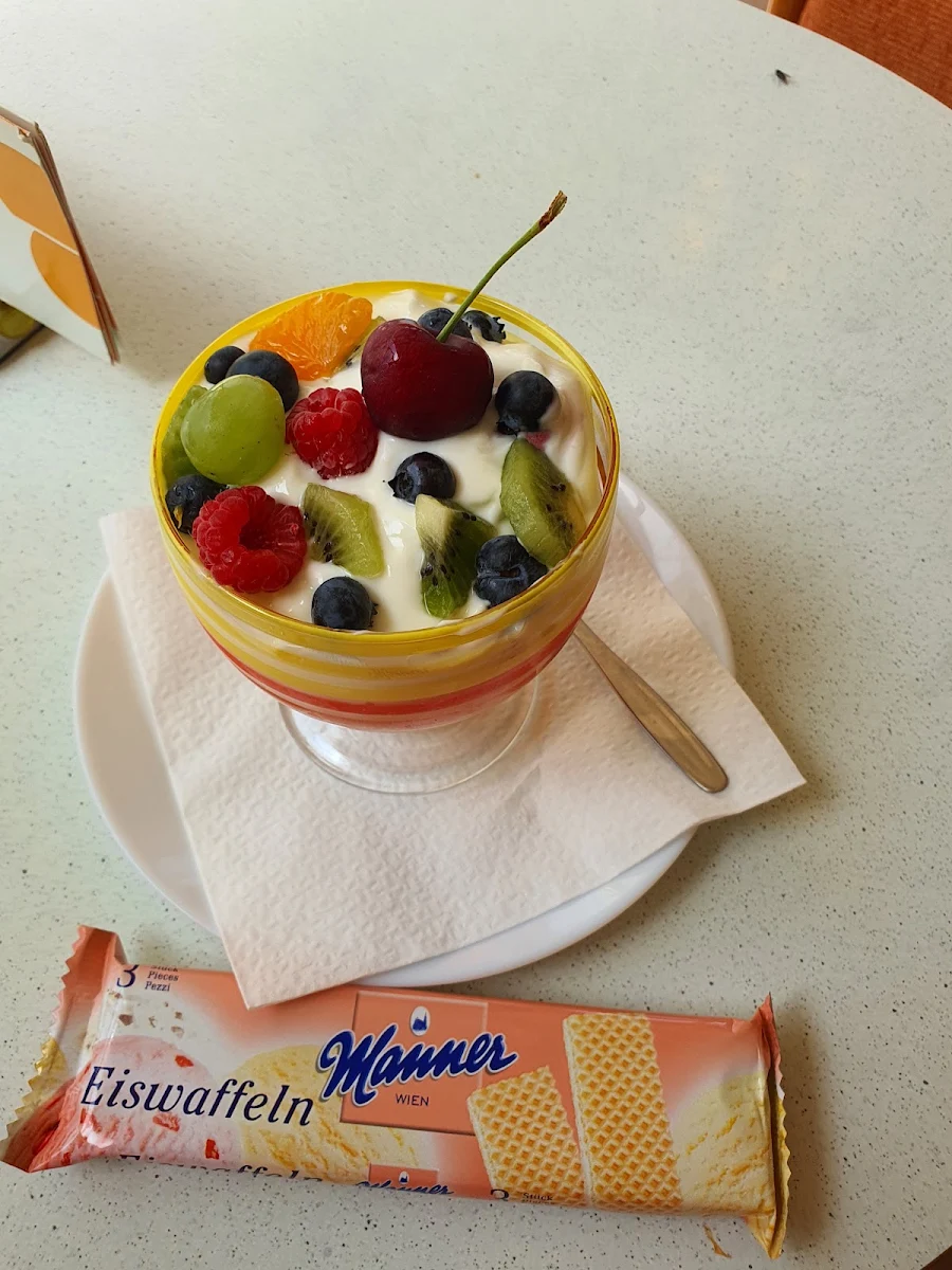 Essen und Trinken photo 2