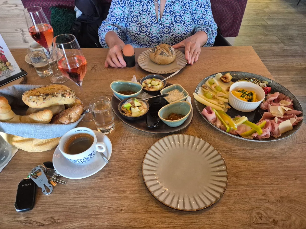 Essen und Trinken photo 2