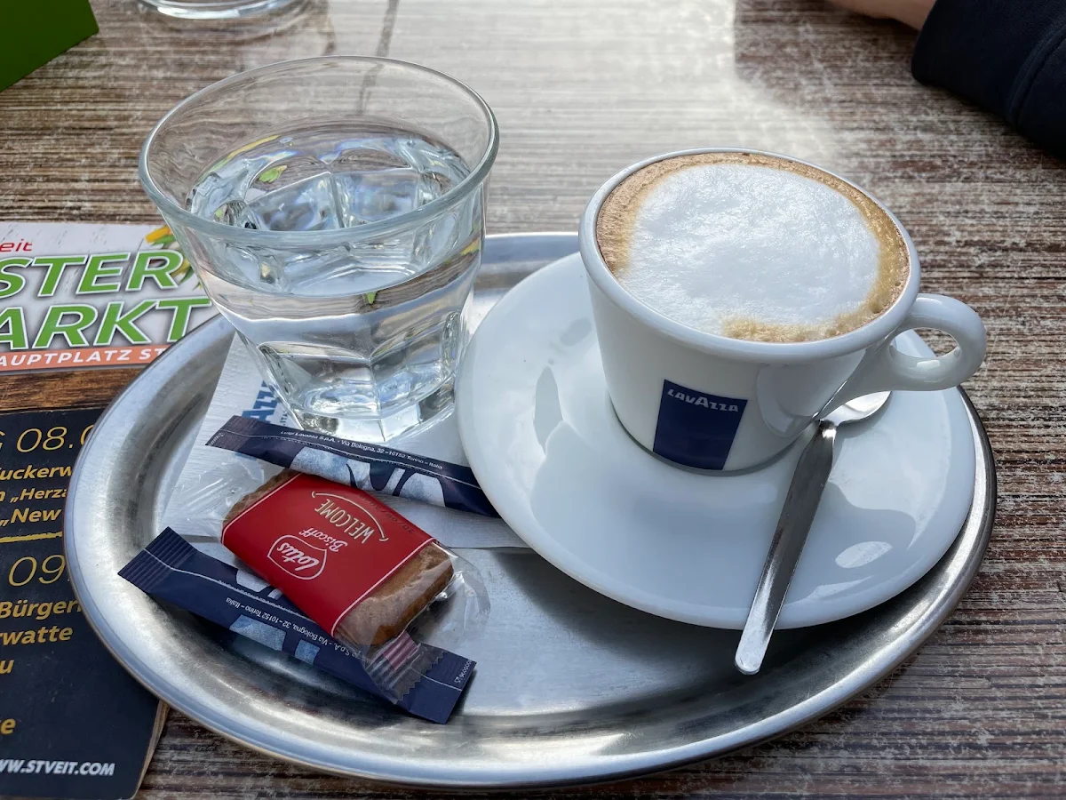 Essen und Trinken photo 2