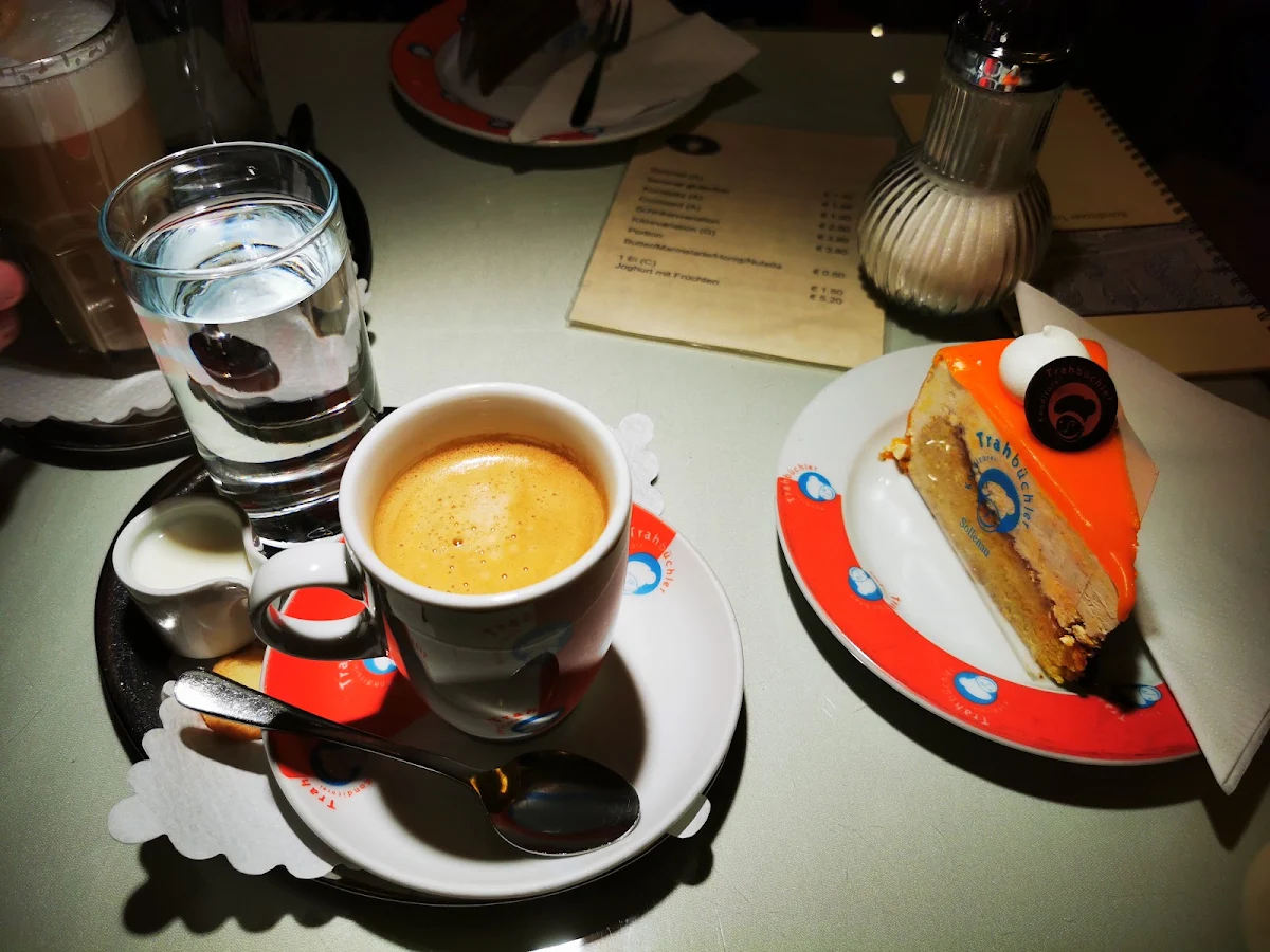 Essen und Trinken photo 1