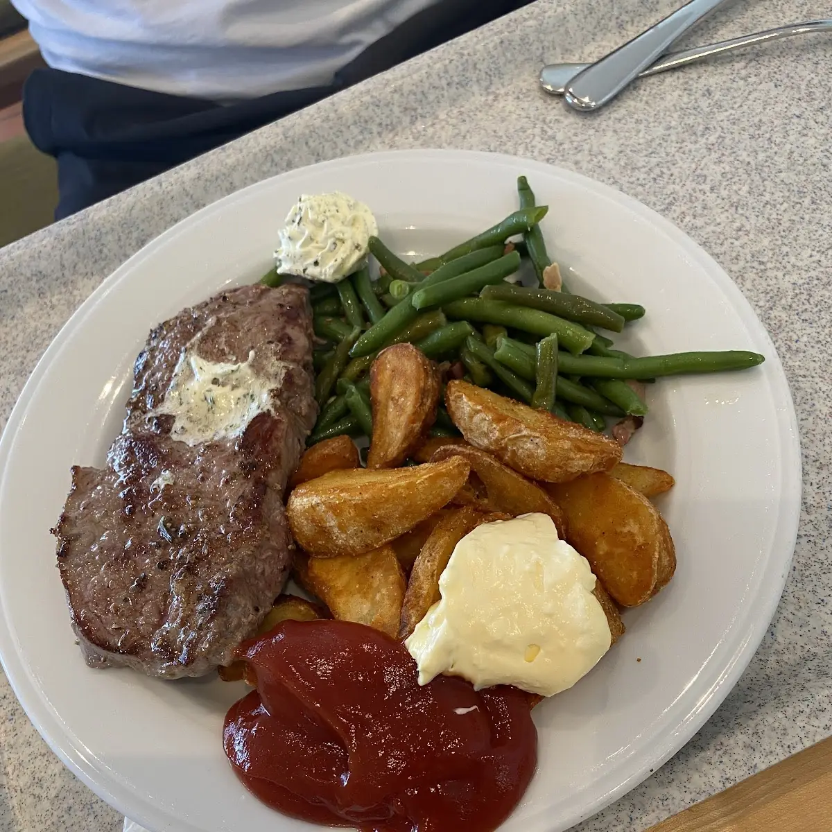 Essen und Trinken photo 3