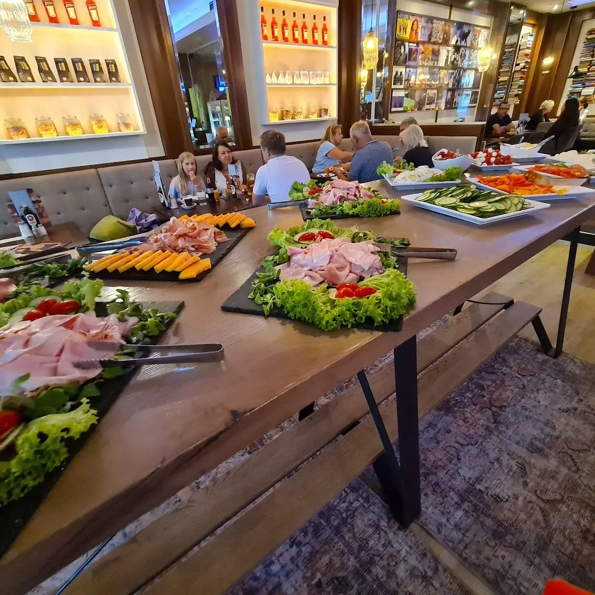Essen und Trinken photo 1