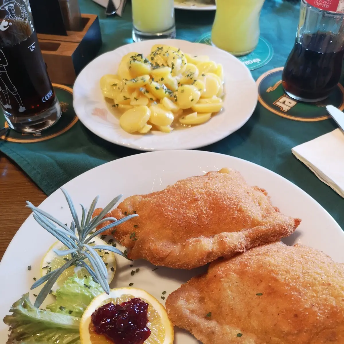 Essen und Trinken photo 2