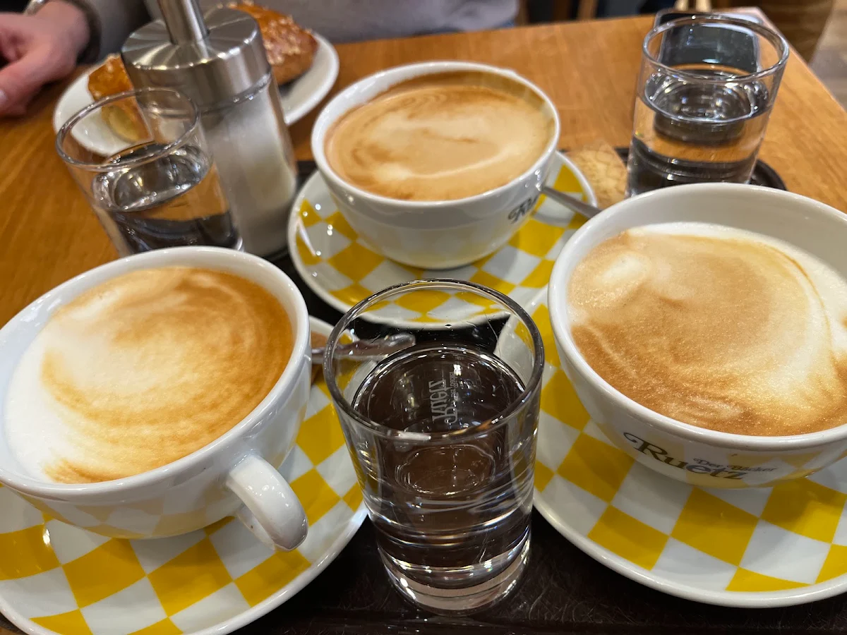 Essen und Trinken photo 1