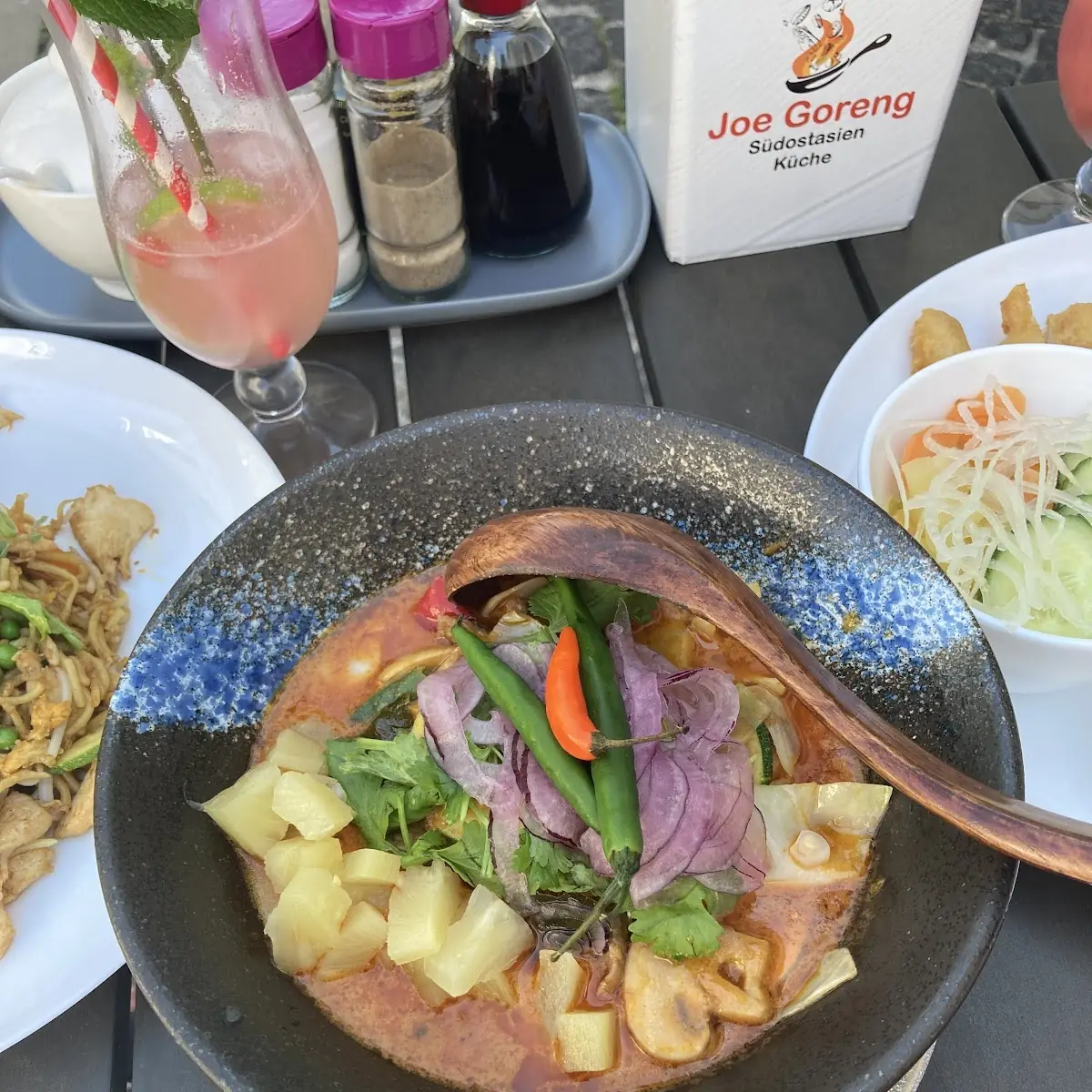 Essen und Trinken photo 10