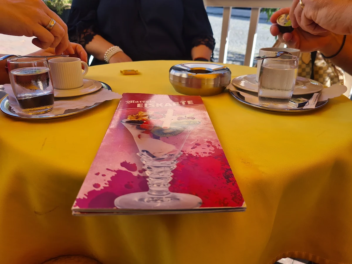 Essen und Trinken photo 7