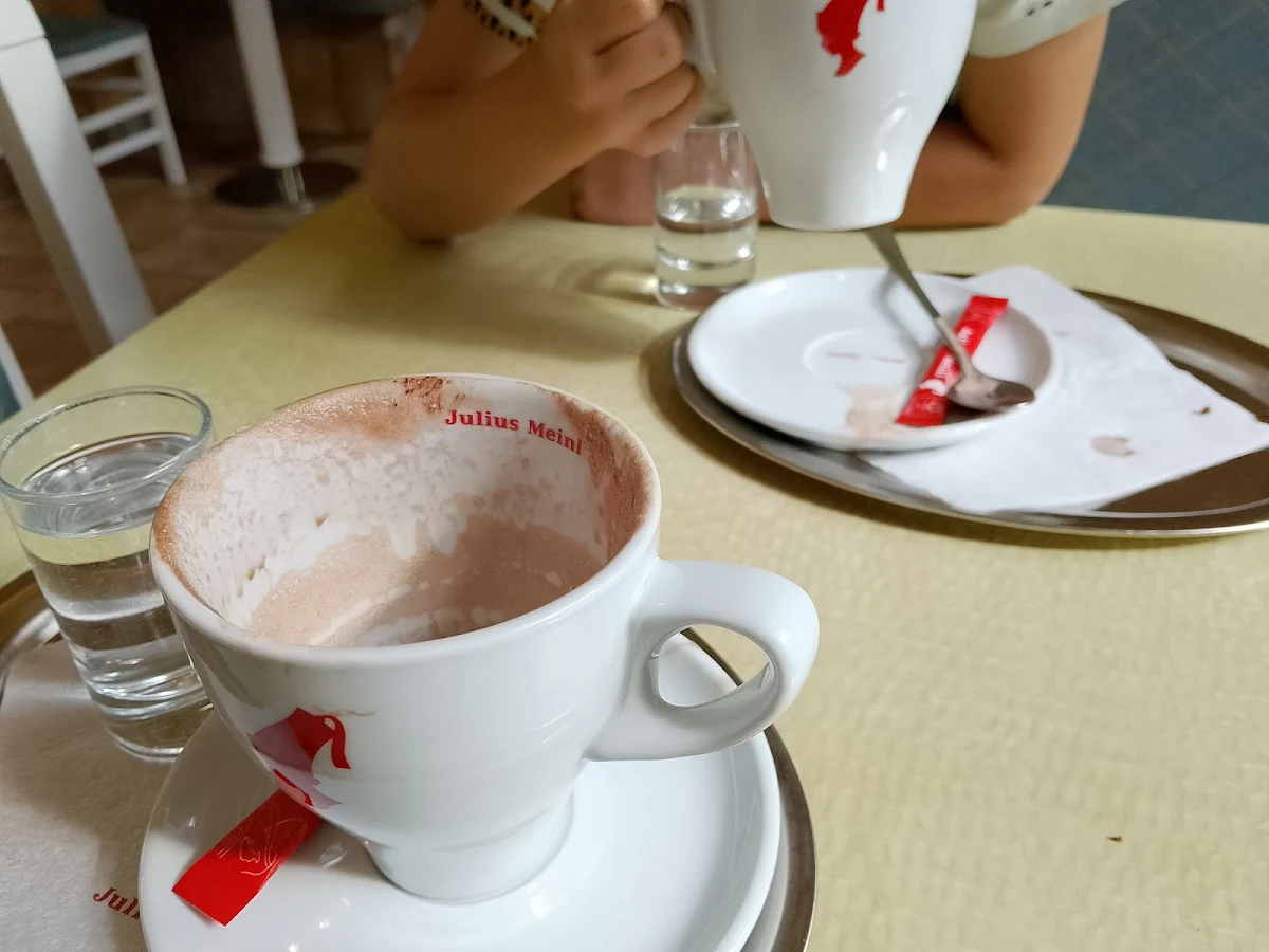 Essen und Trinken photo 1