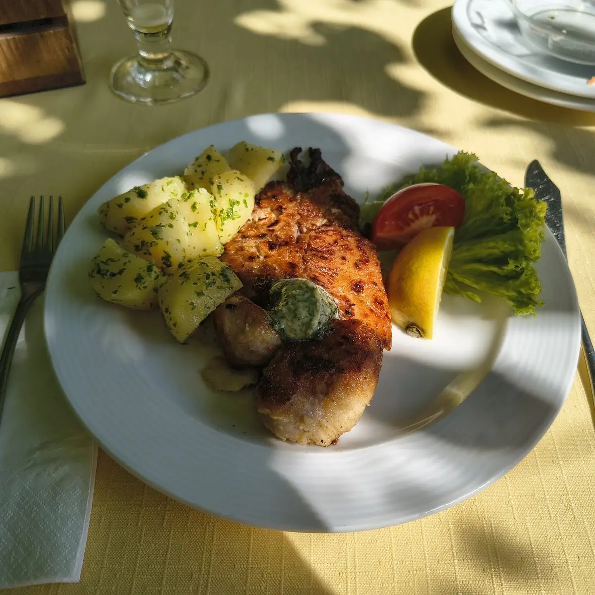 Essen und Trinken, Gasthaus Binder Orth an der Donau