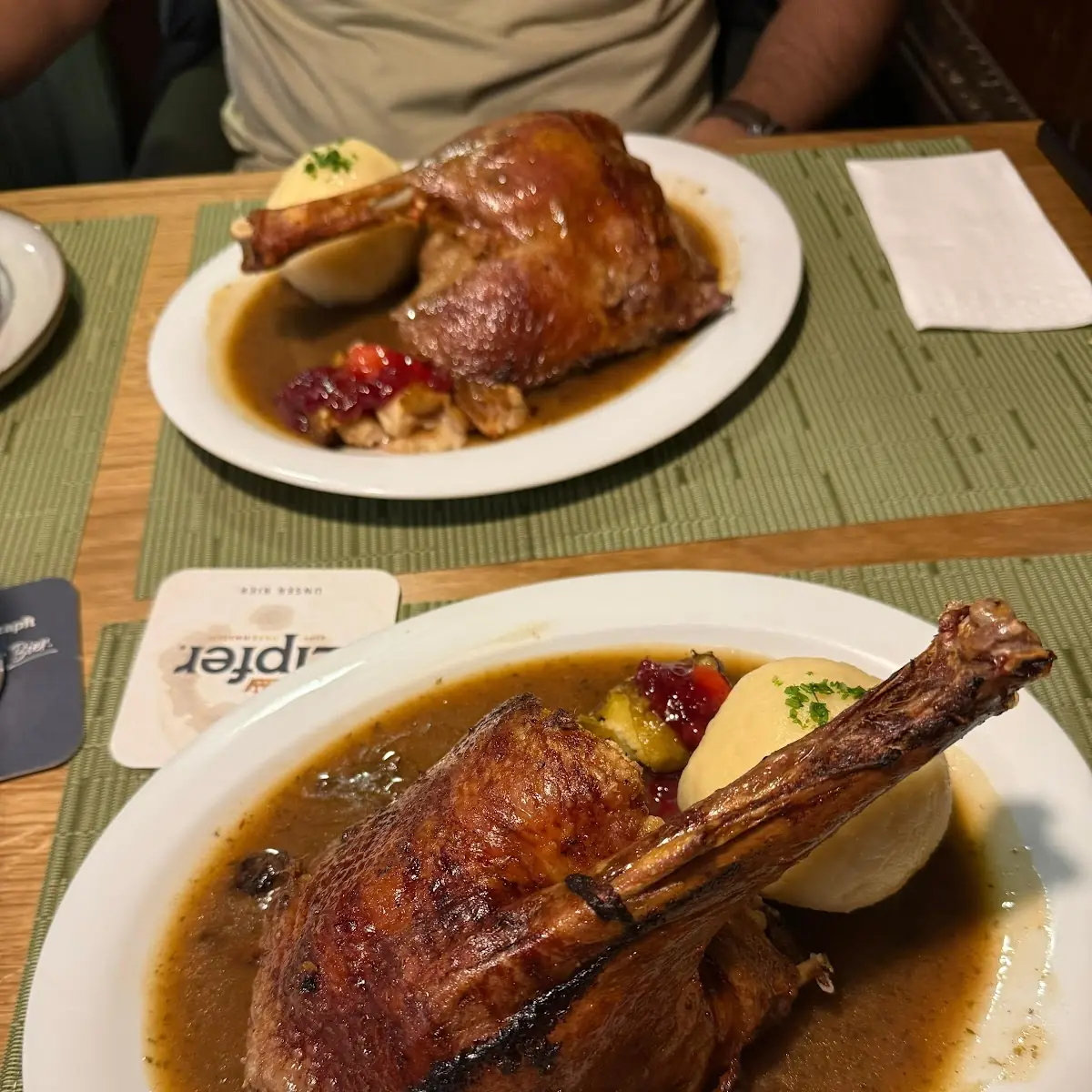 Essen und Trinken, Gasthaus Binder Orth an der Donau