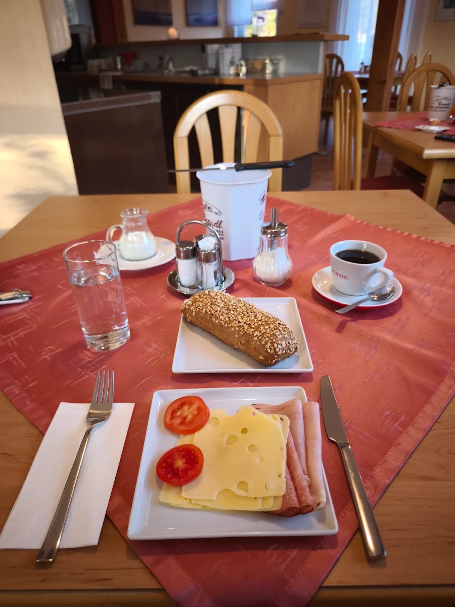 Essen und Trinken photo 3