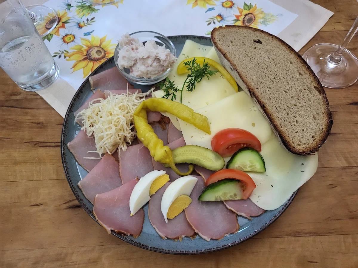 Essen und Trinken photo 2