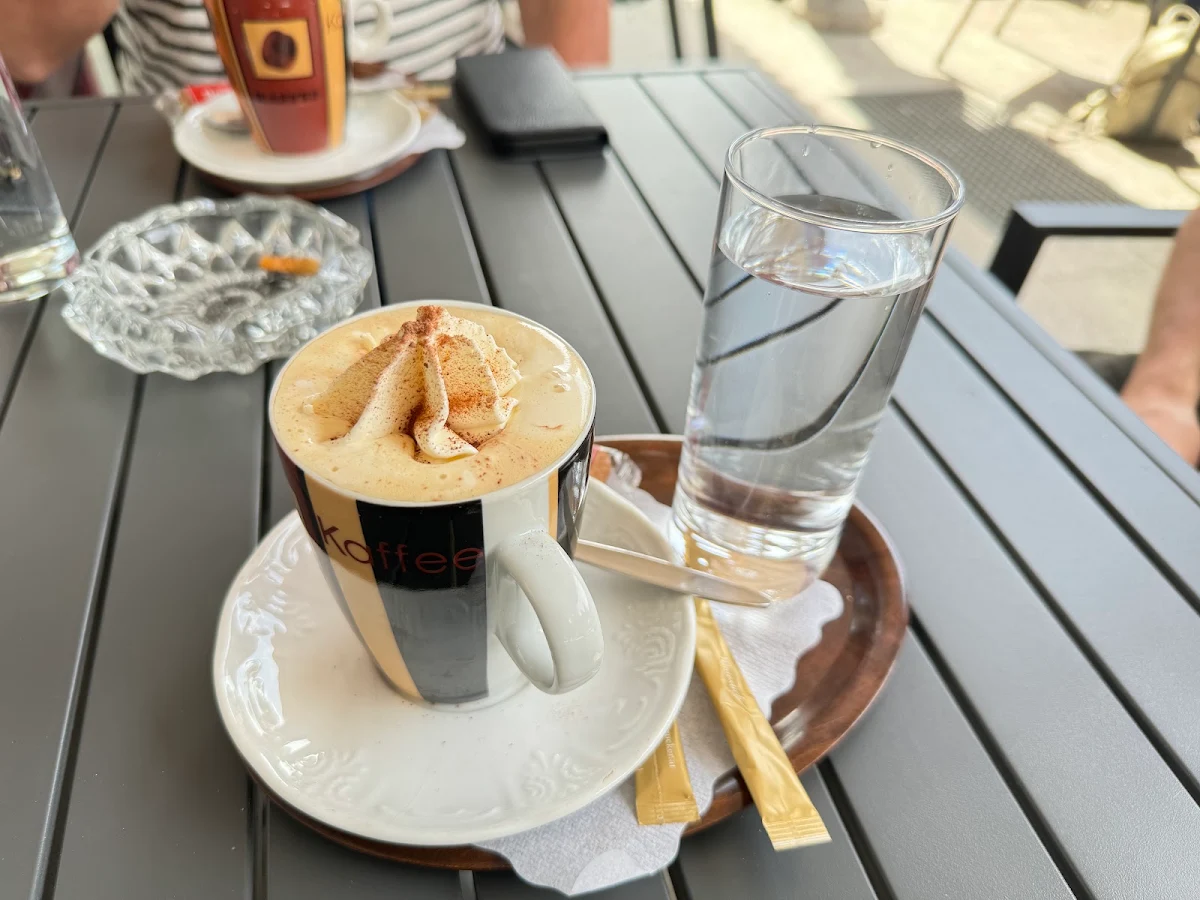 Essen und Trinken photo 3