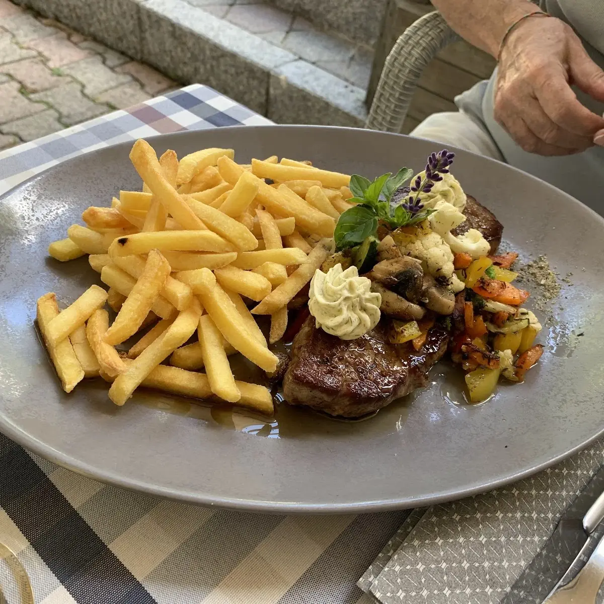 Essen und Trinken photo 3