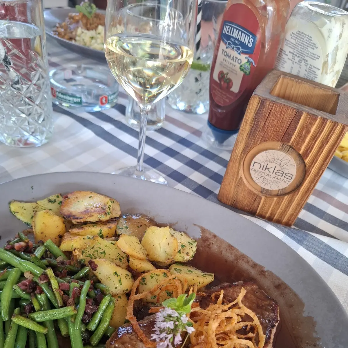 Essen und Trinken photo 5