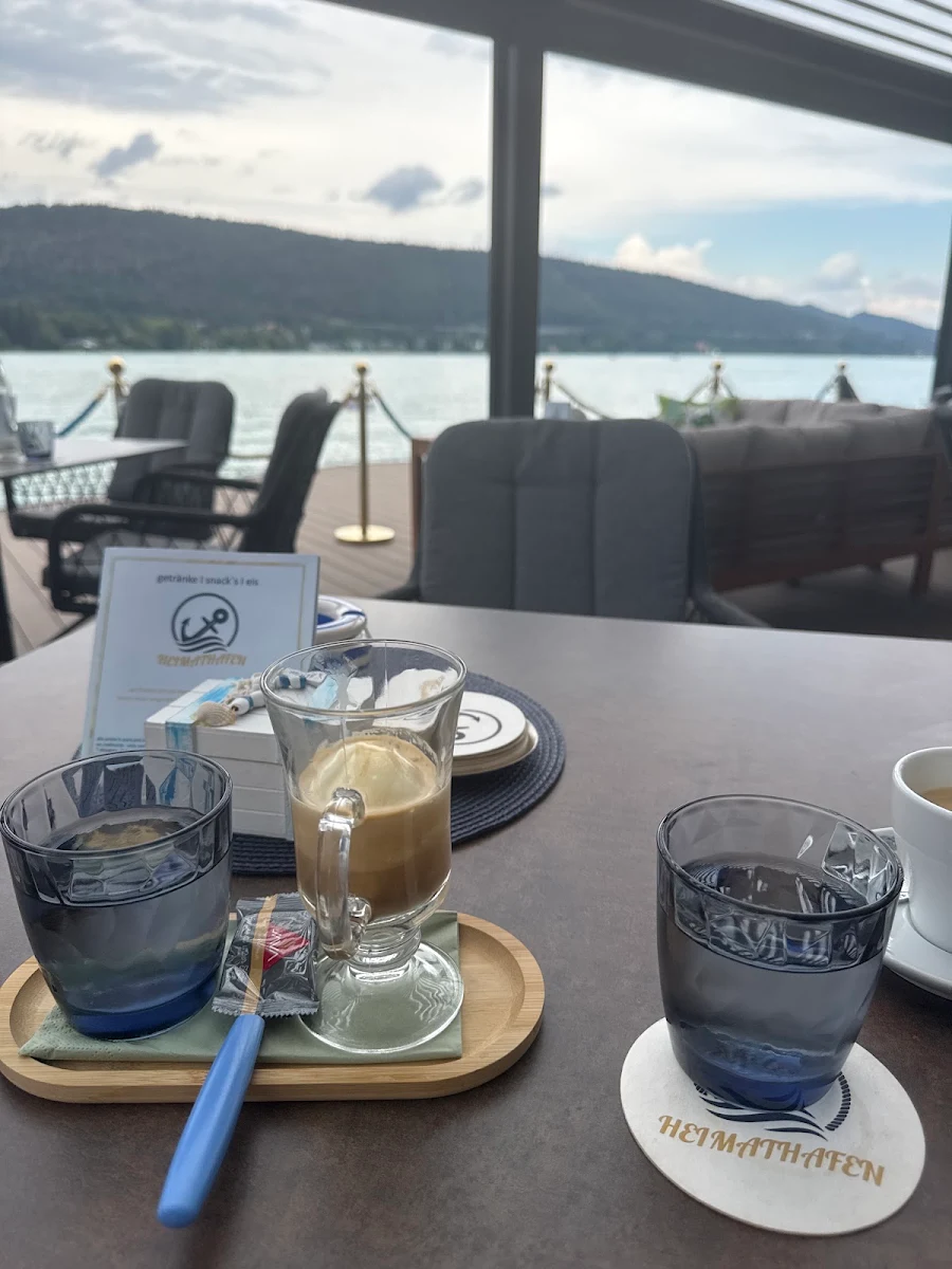Essen und Trinken photo 2