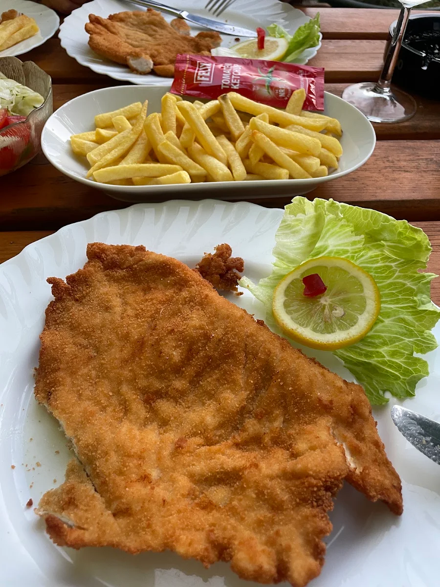 Essen und Trinken photo 1