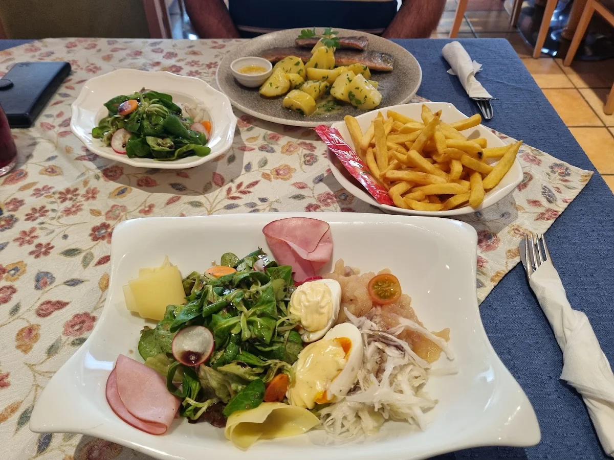 Essen und Trinken photo 2
