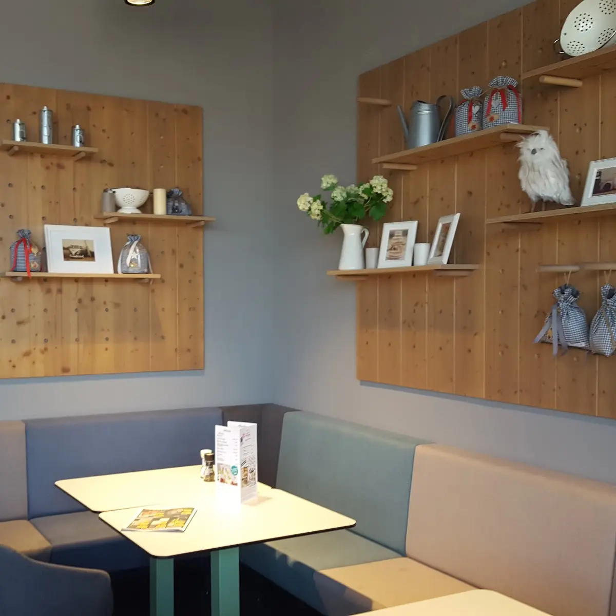 Atmosphäre, BILLA Plus Restaurant