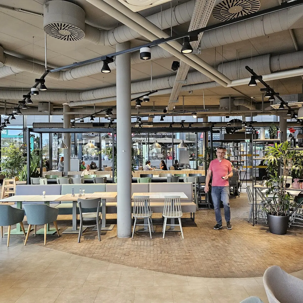 Atmosphäre, BILLA Plus Restaurant