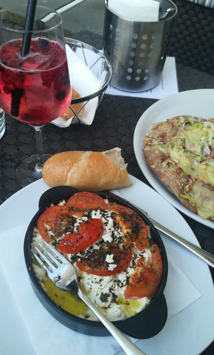 Essen und Trinken photo 2