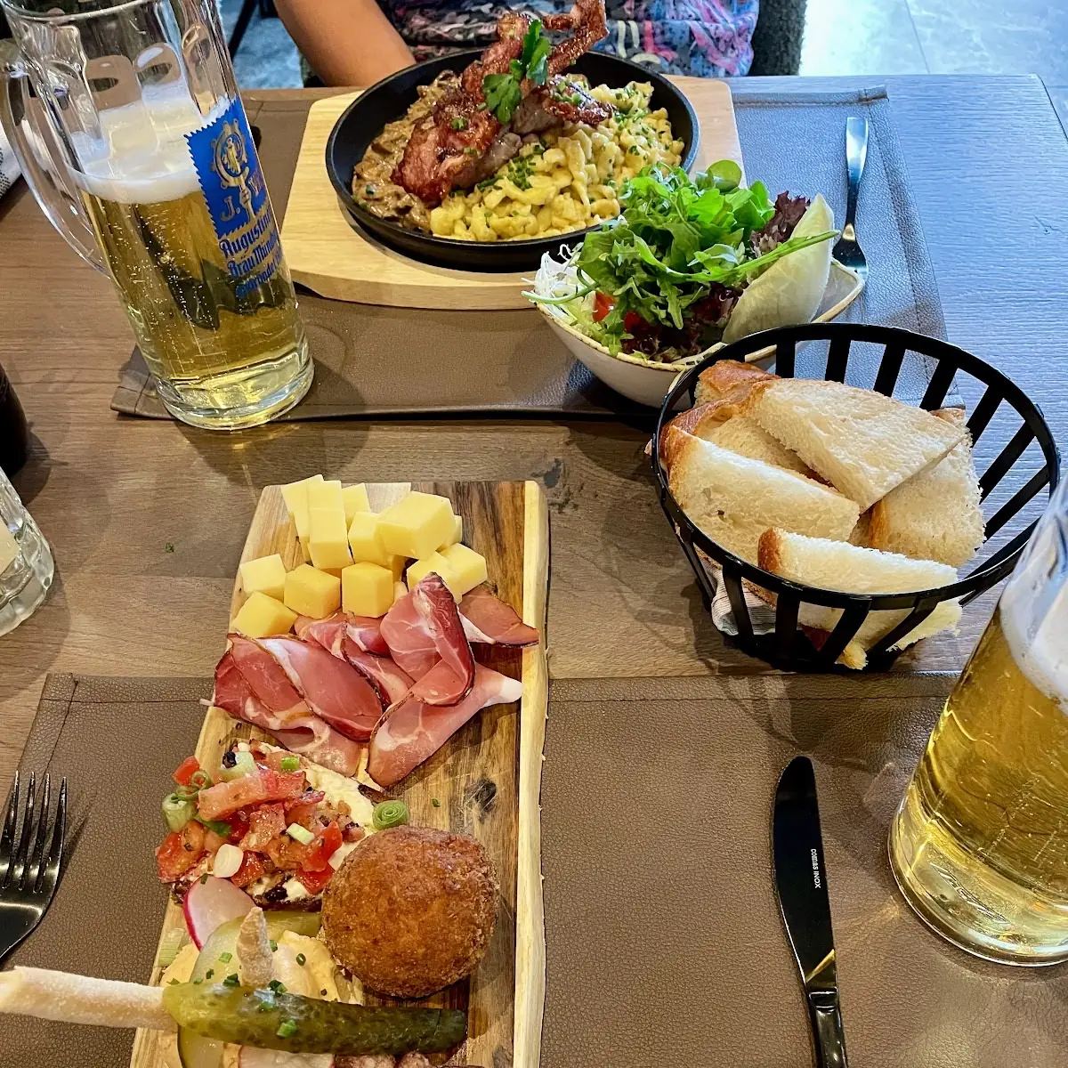 Essen und Trinken photo 3