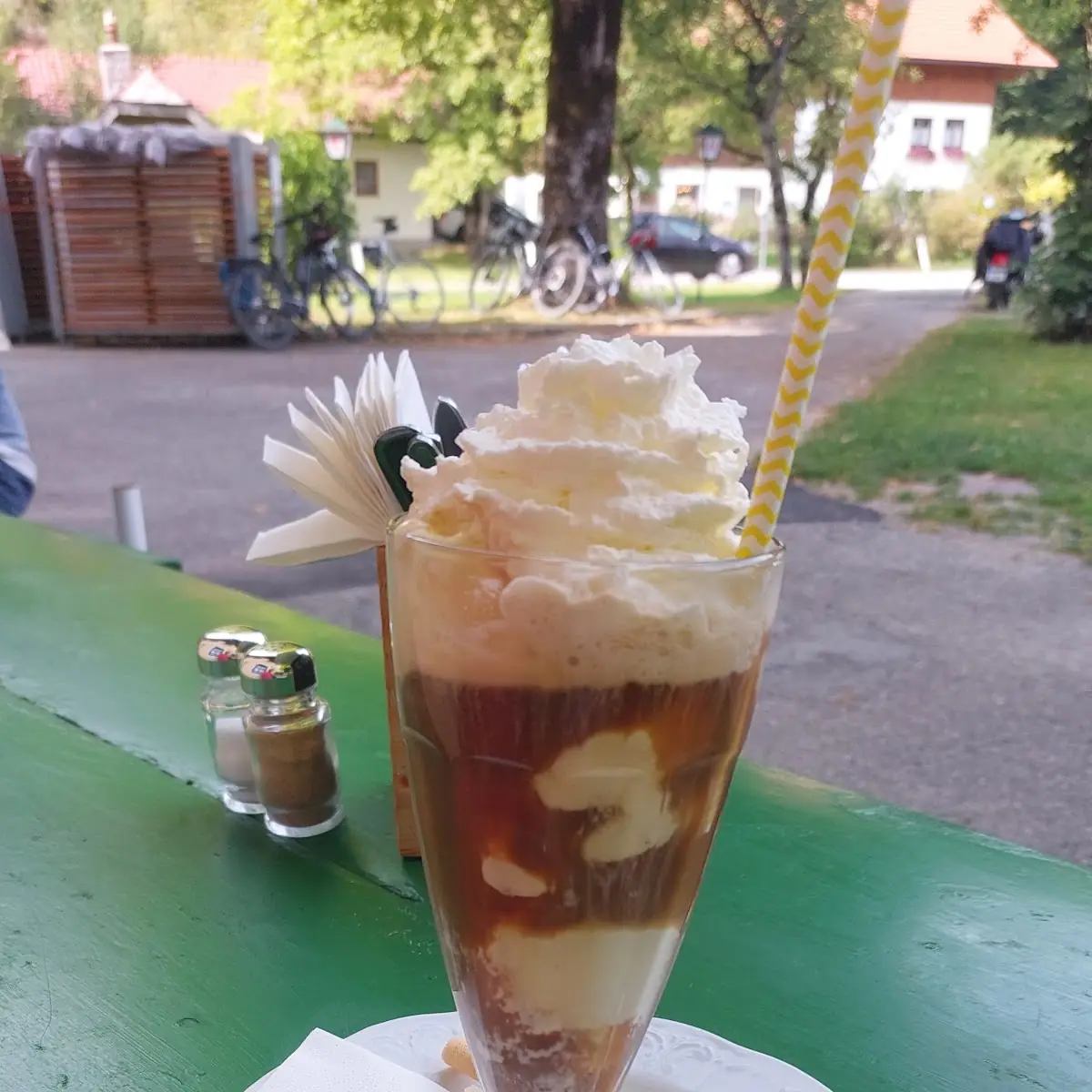 Essen und Trinken photo 3