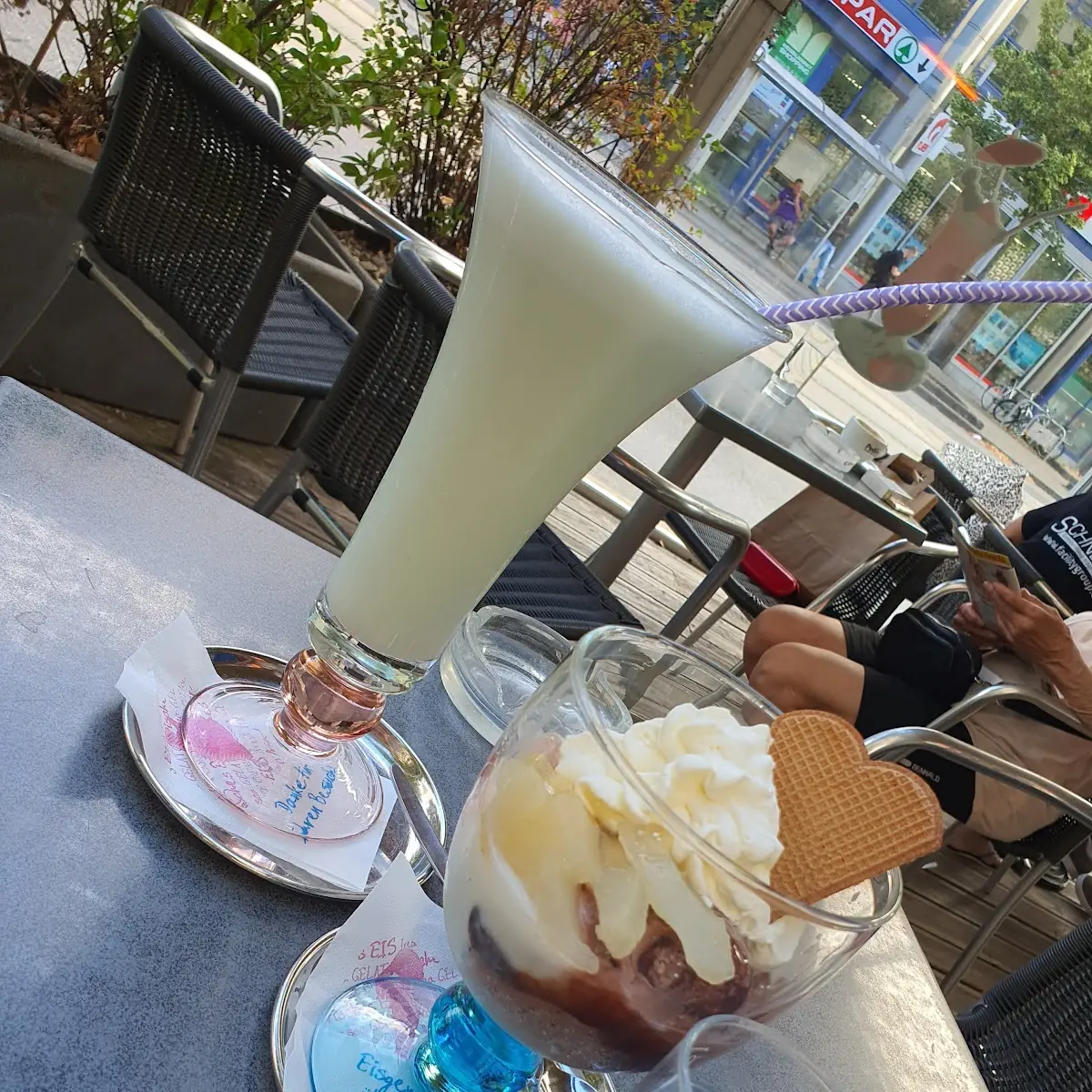 Essen und Trinken photo 4