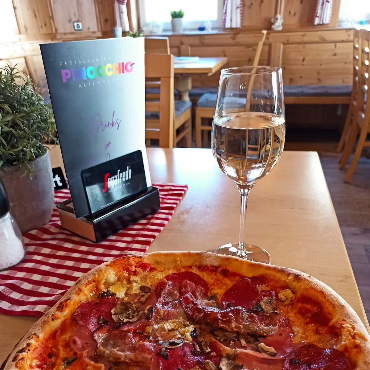 Essen und Trinken photo 3