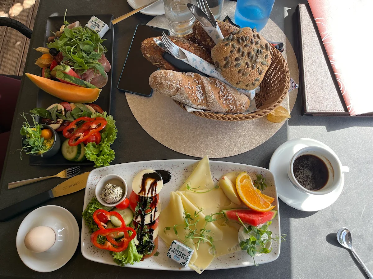 Essen und Trinken photo 3