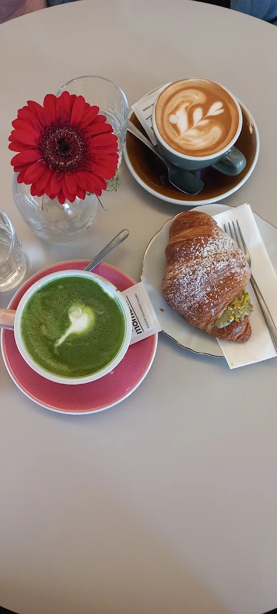 Essen und Trinken photo 2